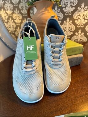 NWT Hike Footwear Barefoot Sneakers Tan Mesh Shoes with Extra Insoles & Dust Bag